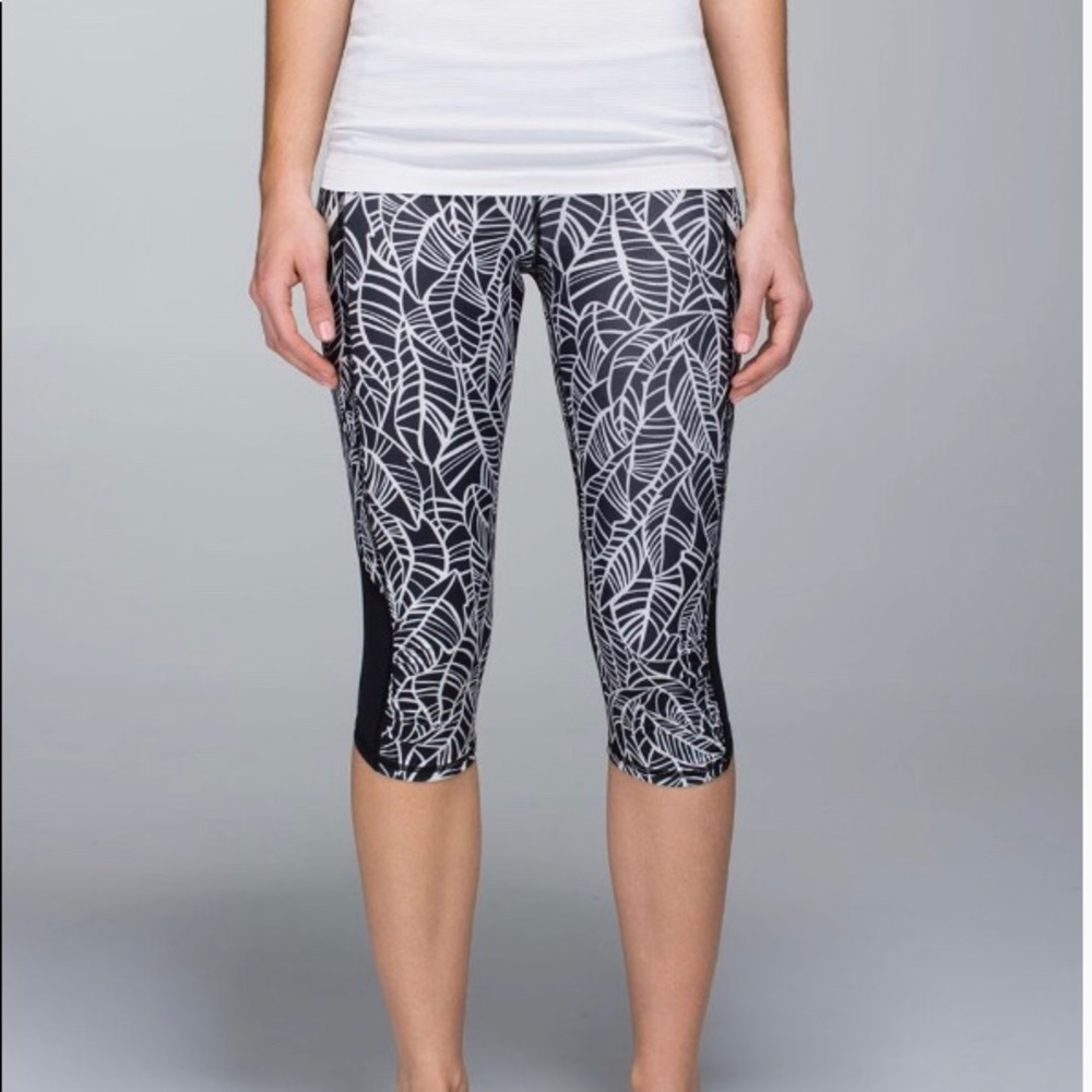 Lululemon crops